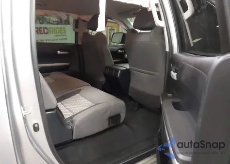 2018 Toyota Tundra Sr5 5.7L V8 z USA, uszkodzony, nr VIN 5TFDY5F11JX700366